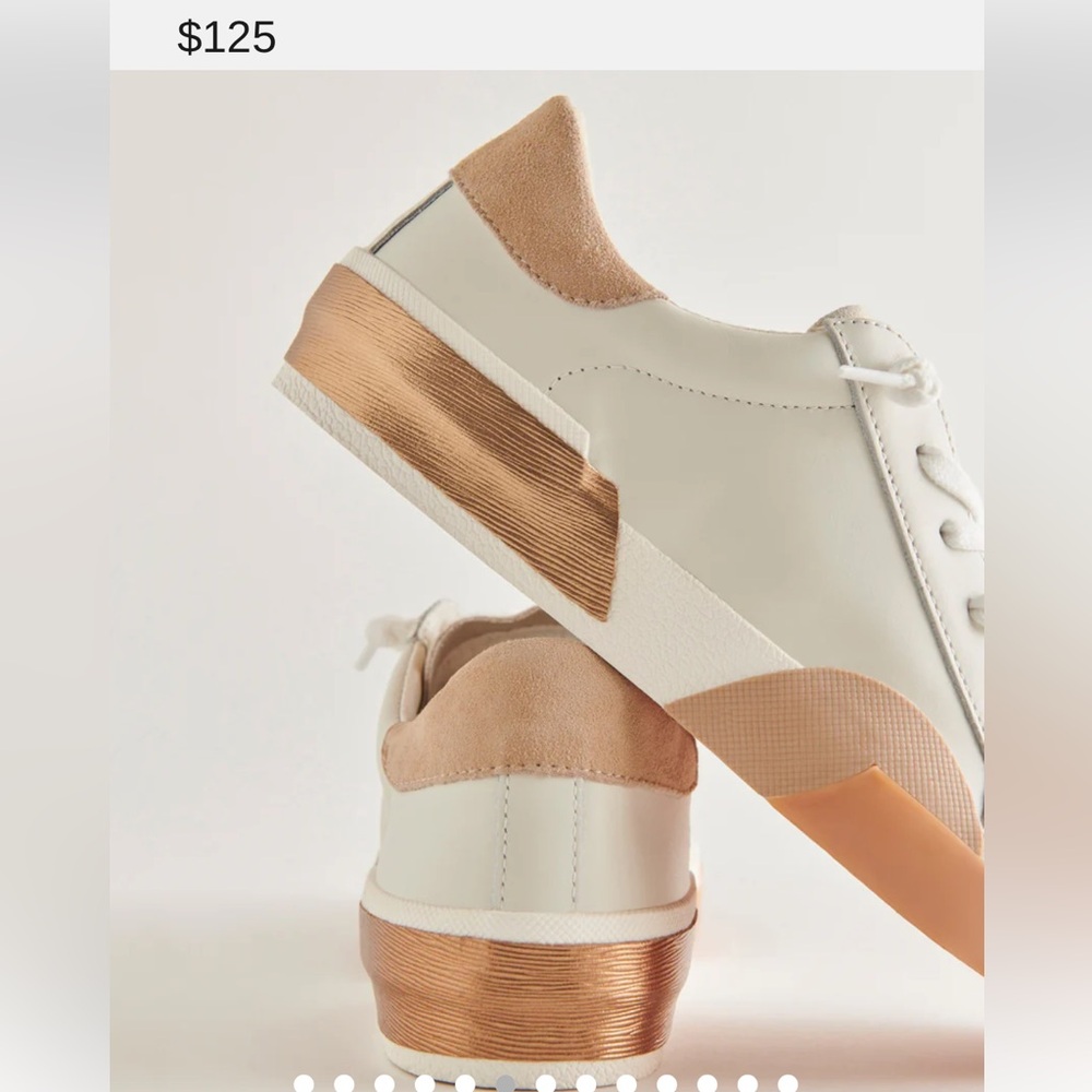 Dolce Vita Zina Wide Sneakers